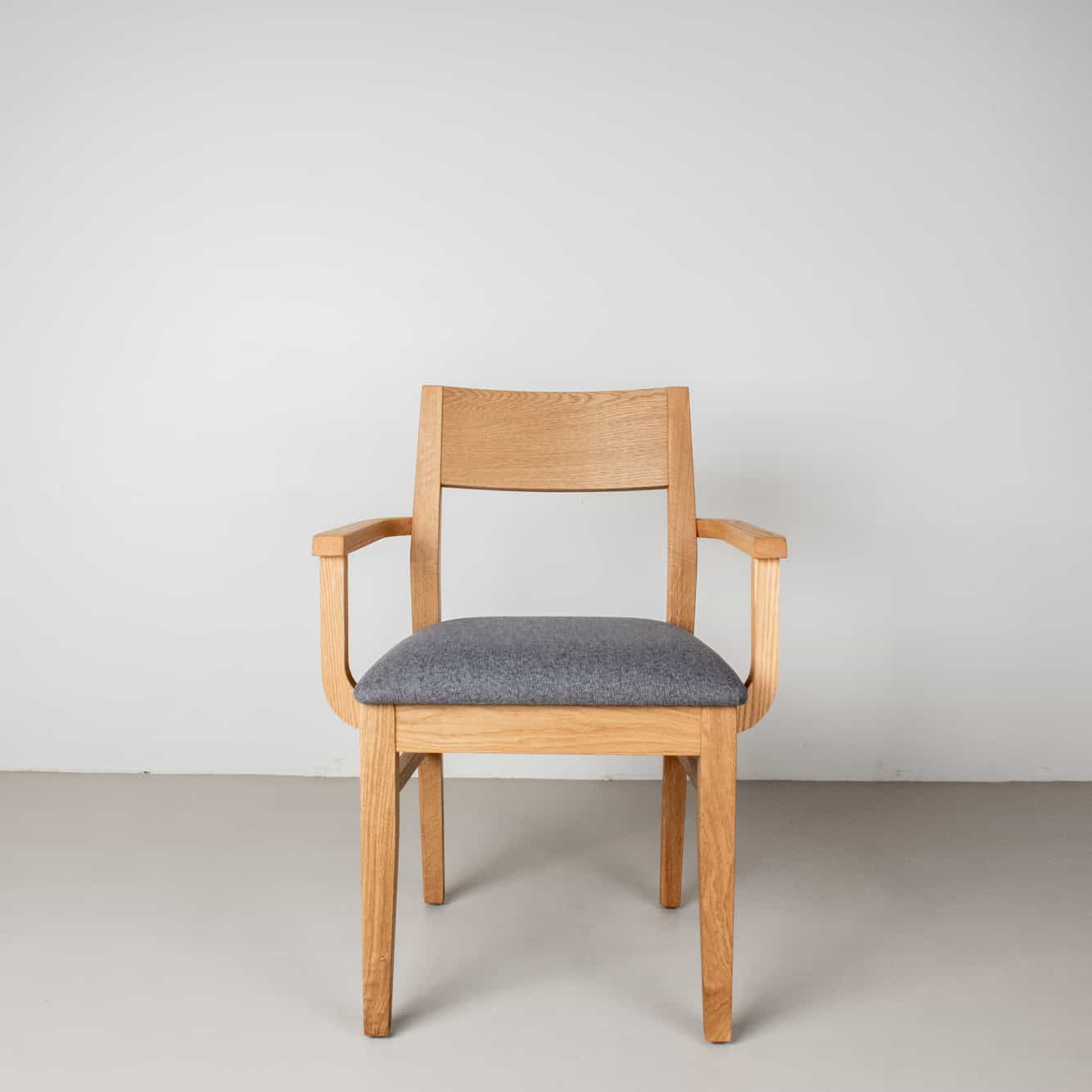 wood end chair with arms