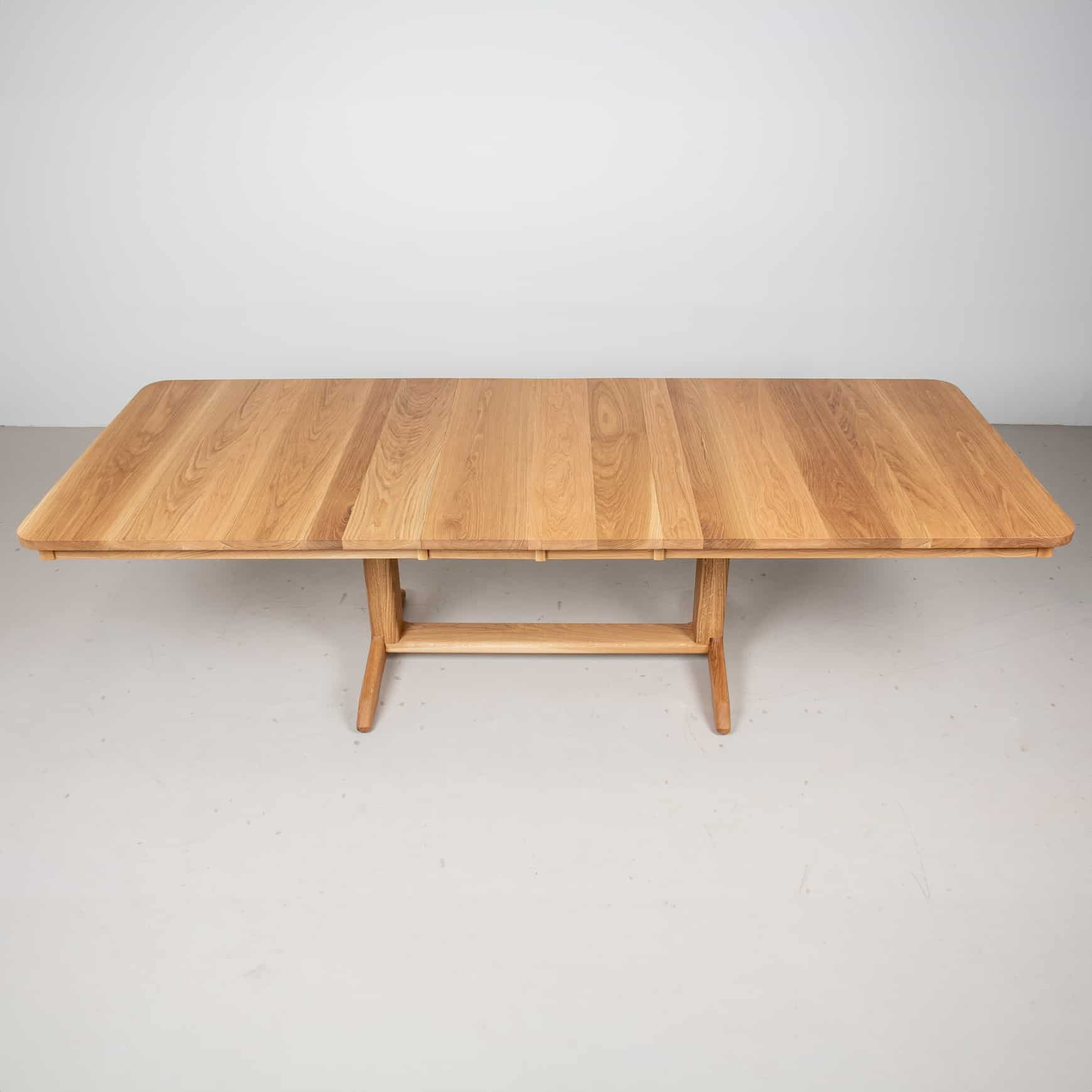 oak extendable trestle table