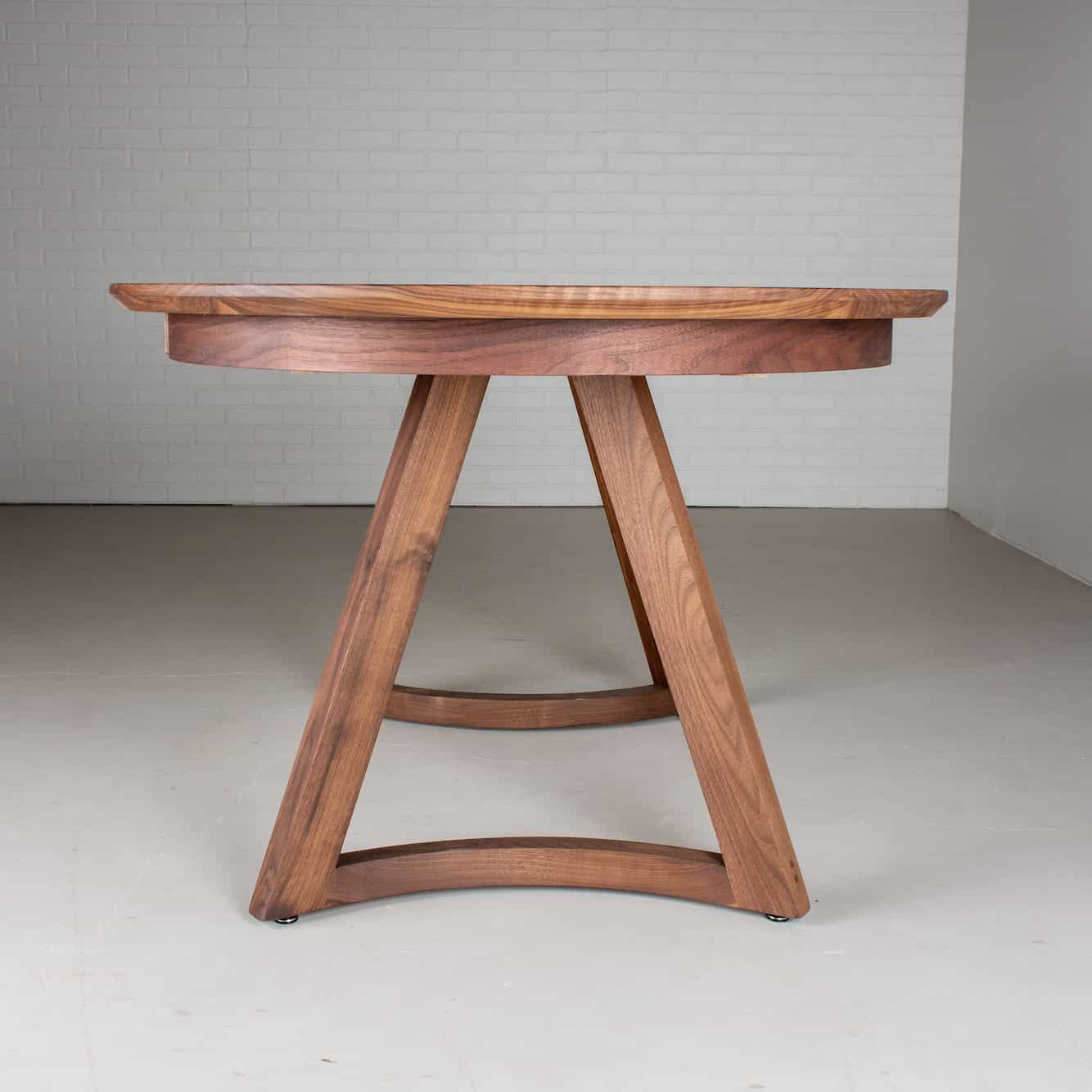 walnut oval extendable table