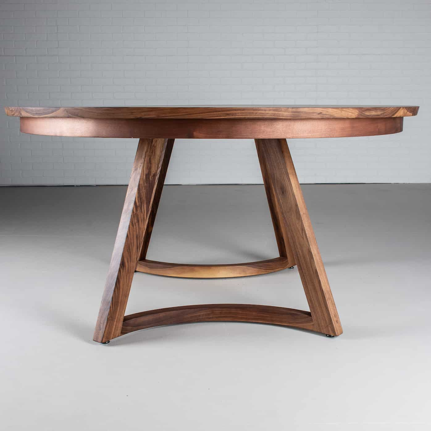 round extendable walnut table