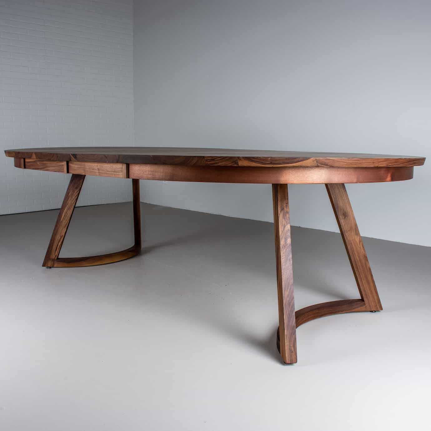 round extendable walnut table