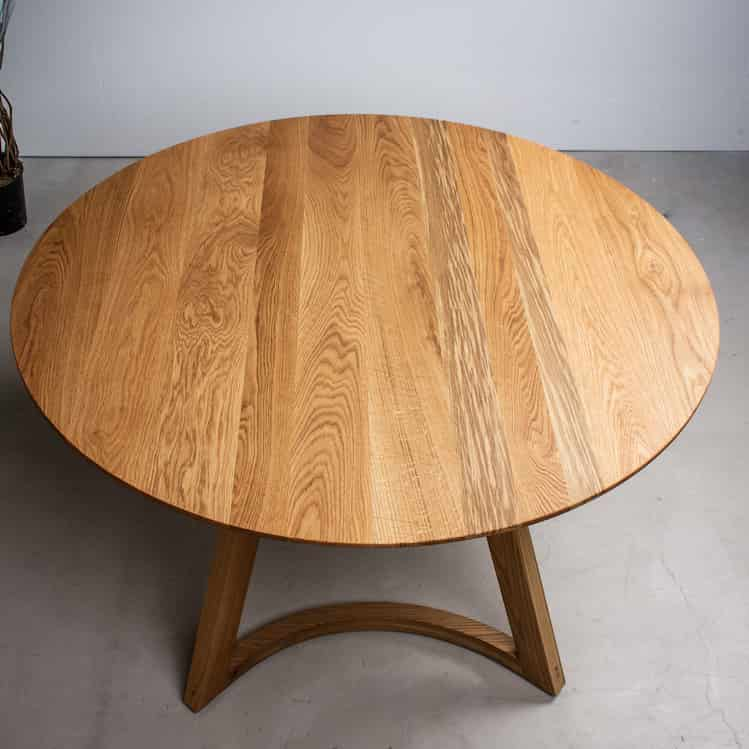 round oak table