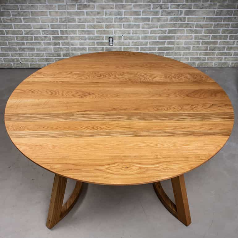 round oak table