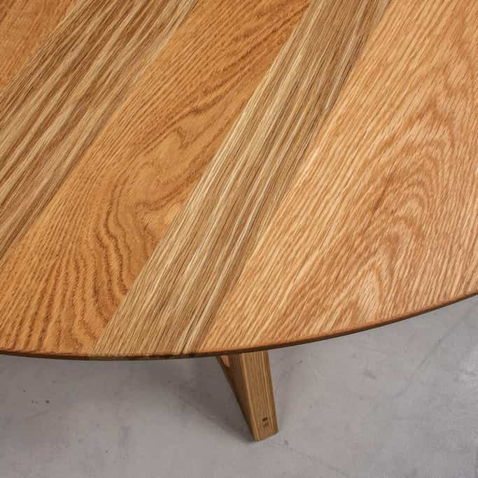 round oak table