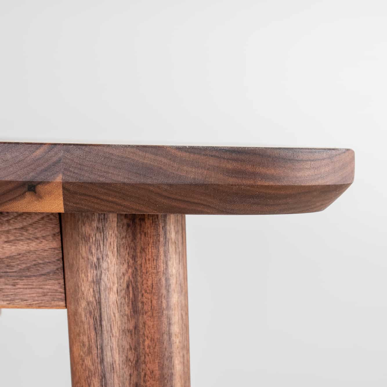 corner detail of midcentury extendable table