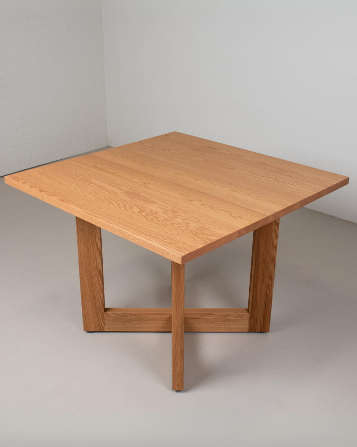 pedestal kitchen tables