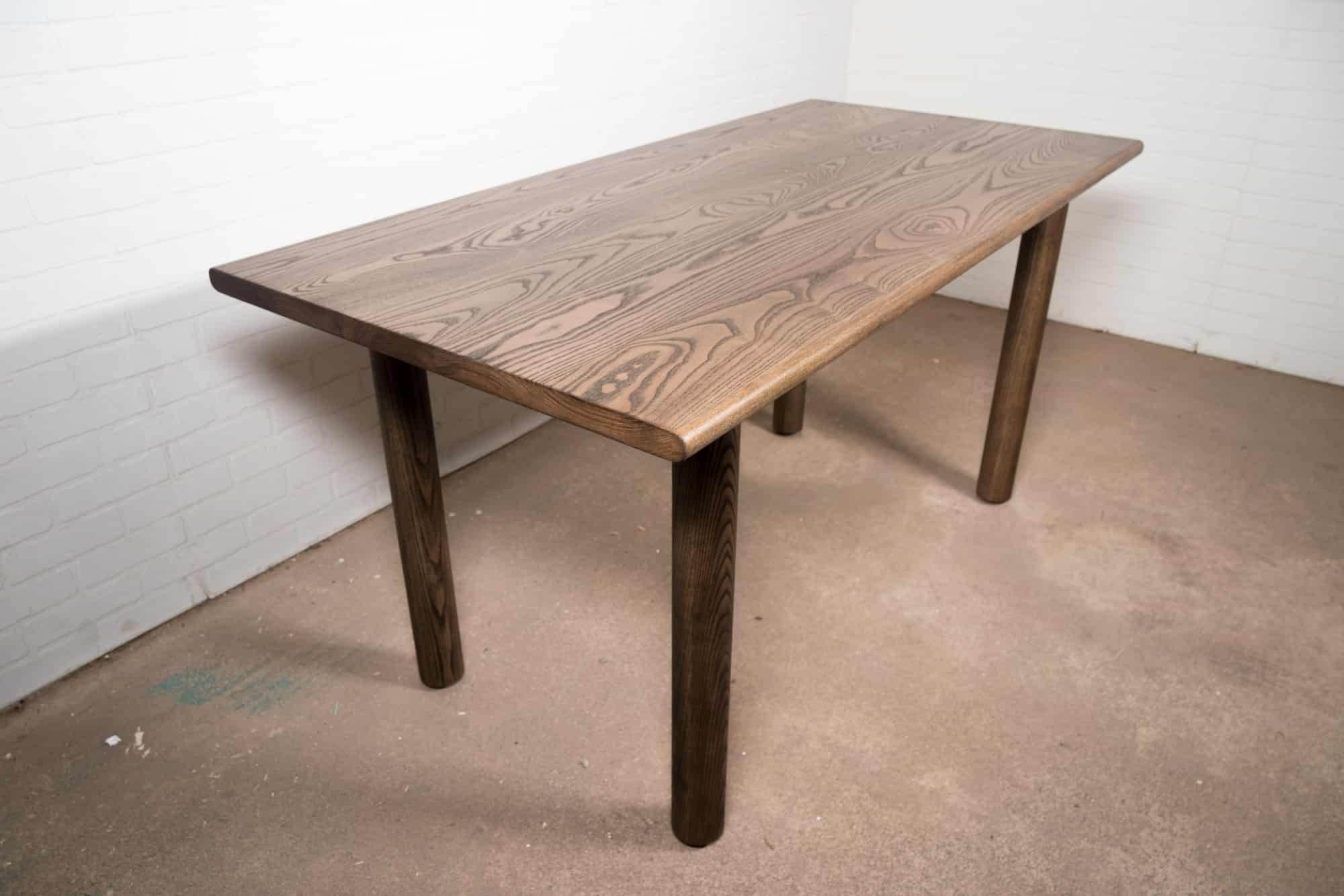 ash table with bullnose edge