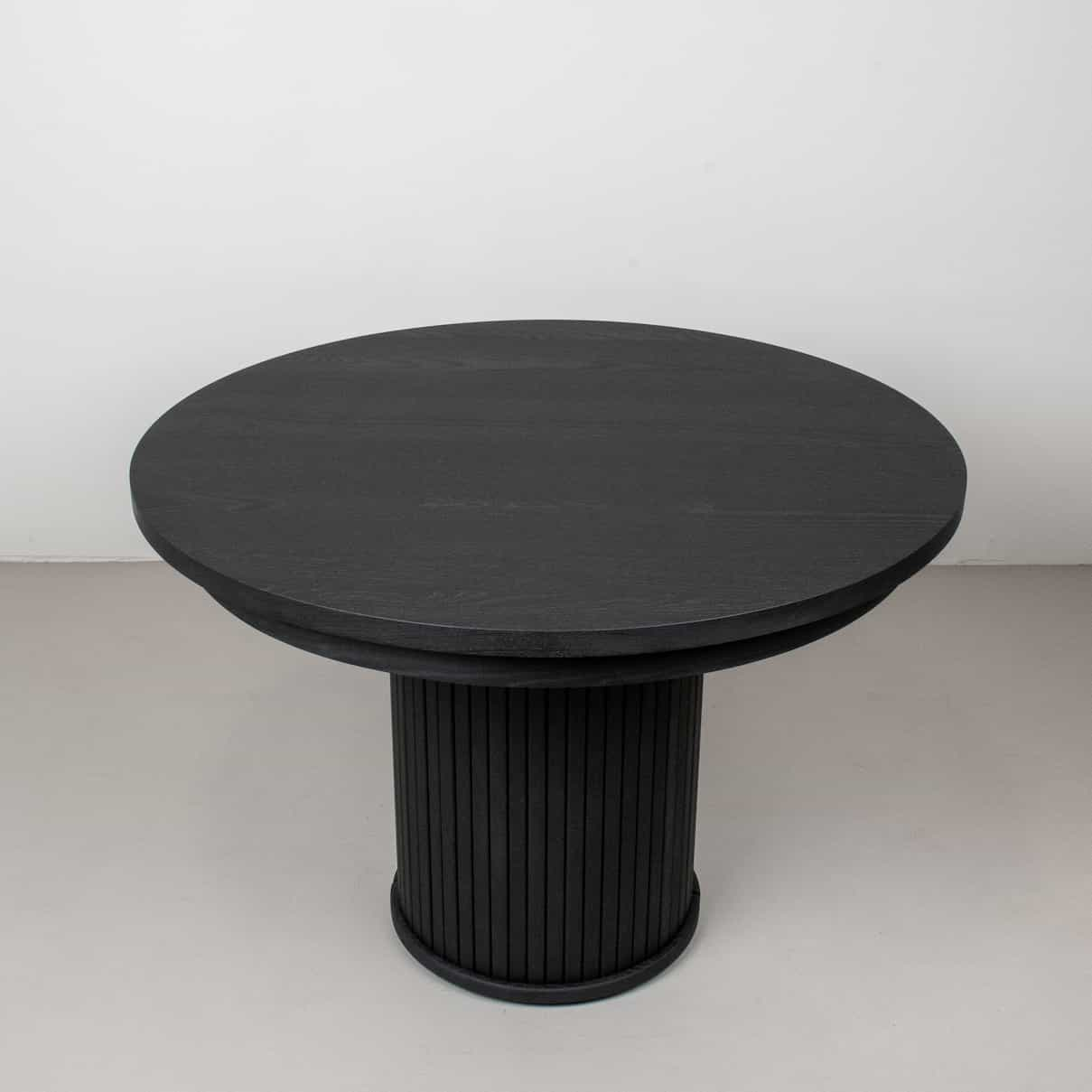 black pedestal table