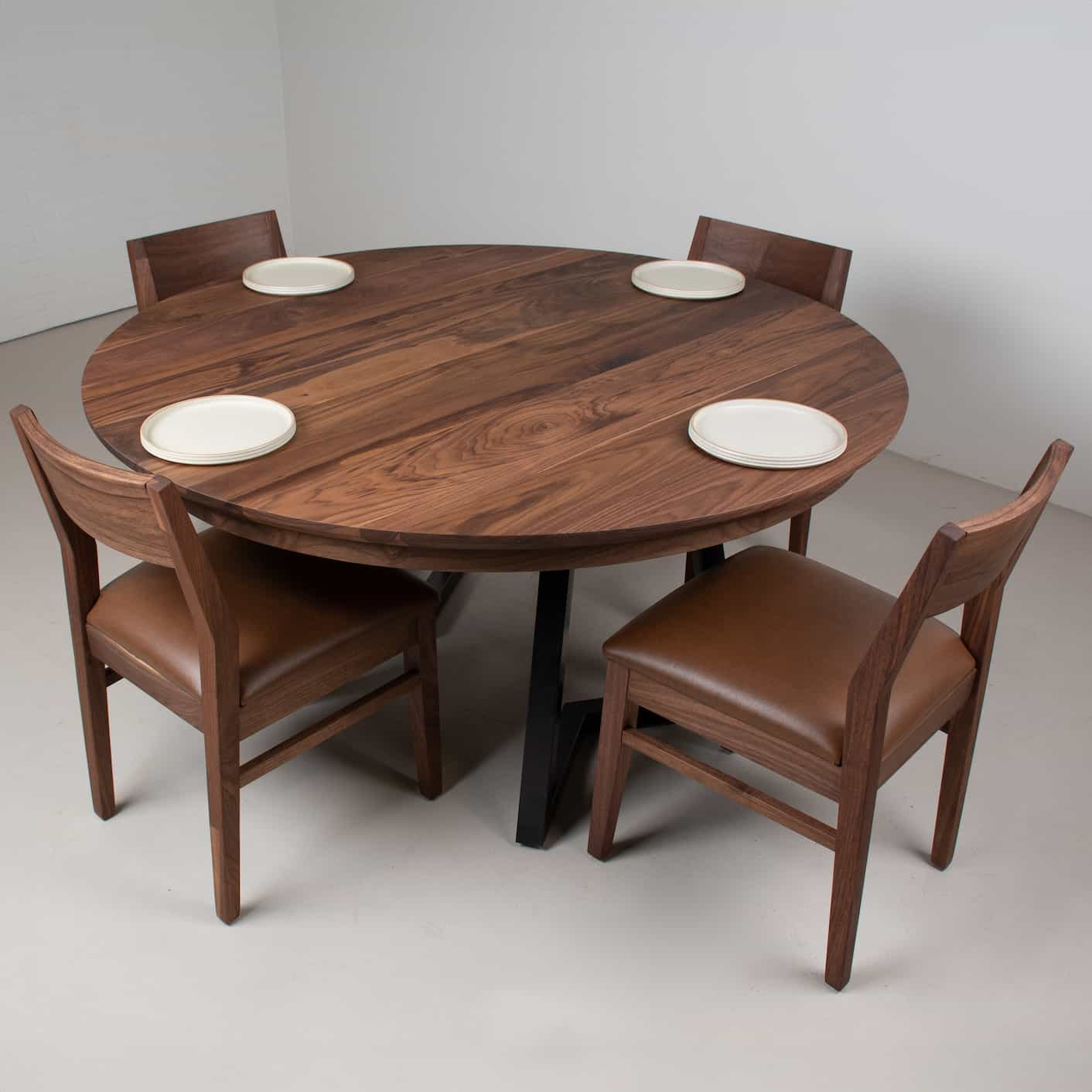 round extension table