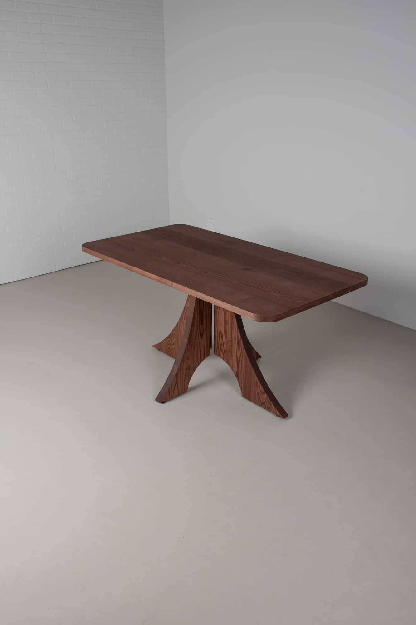 extendable ash table