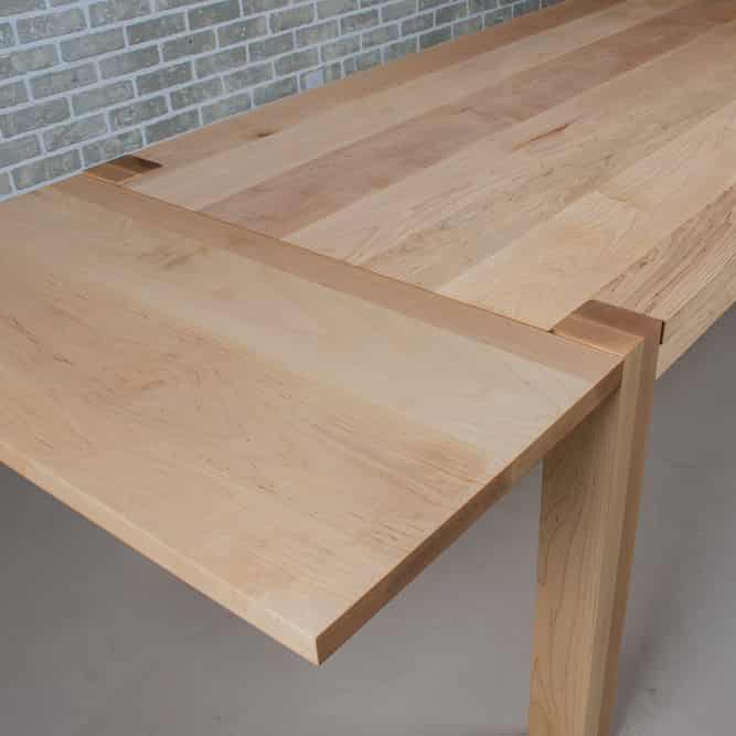 maple extendable table