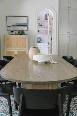 maple extendable round table