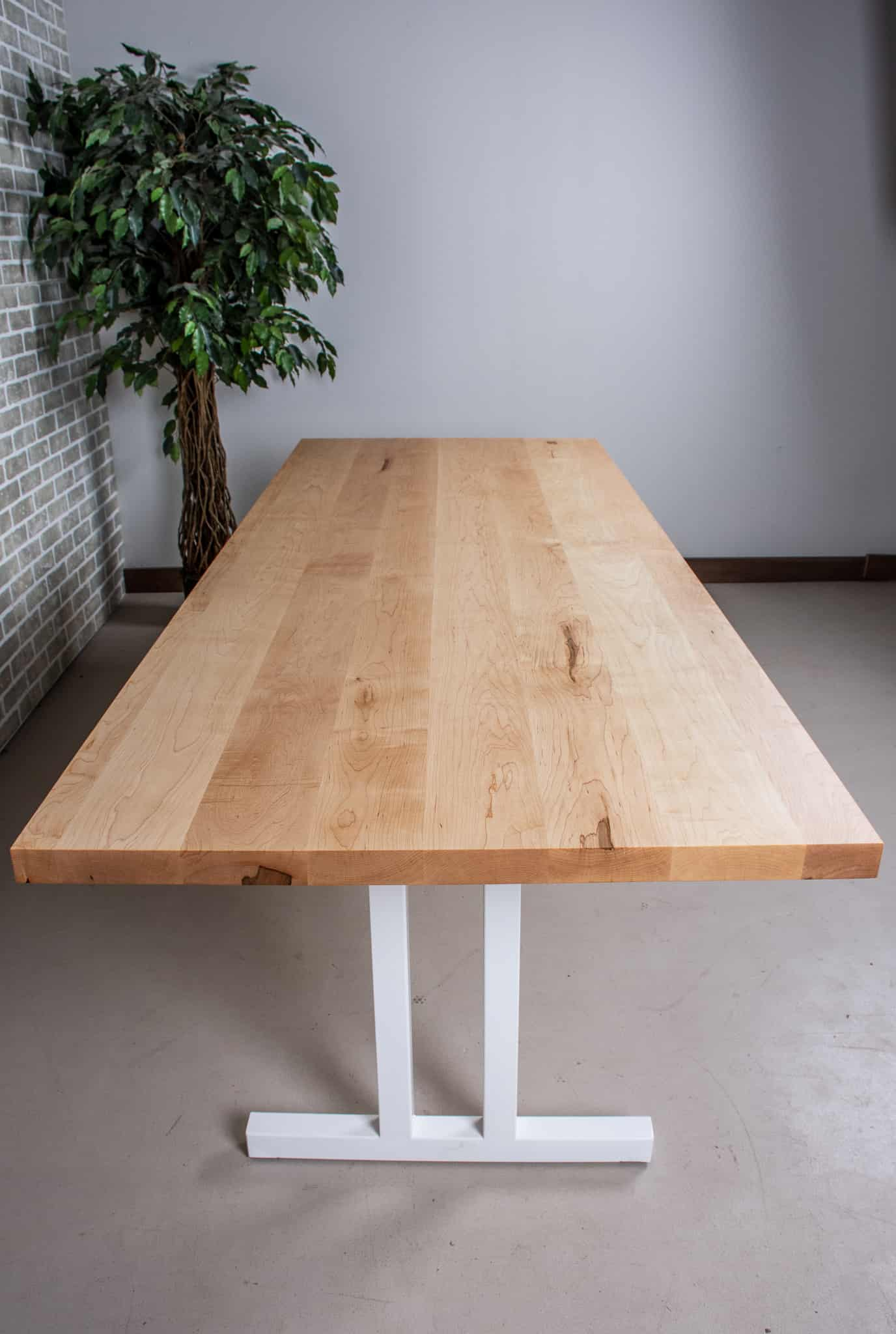 Sable Rock Maple Table