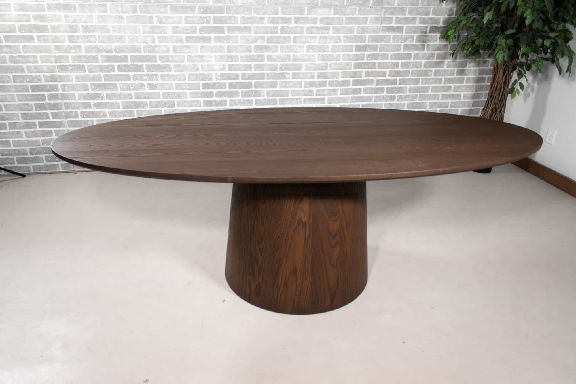 oak pedestal table