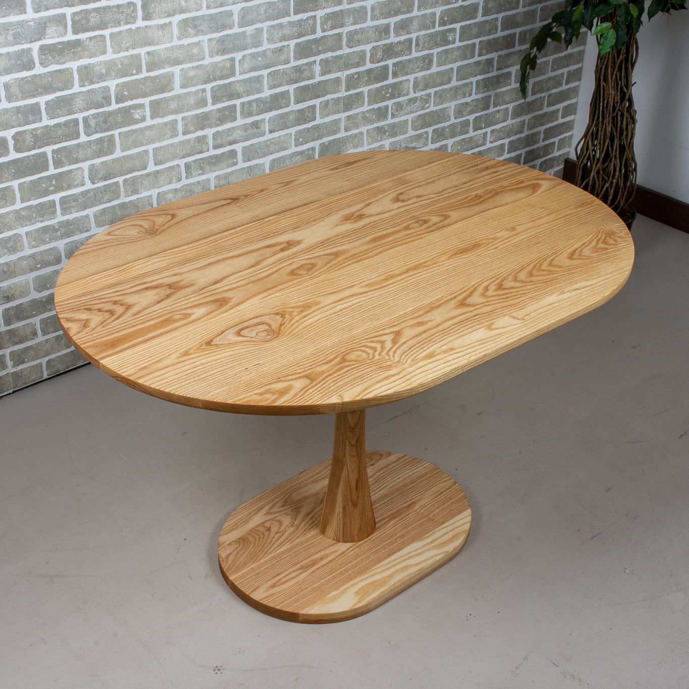 oval natural ash table