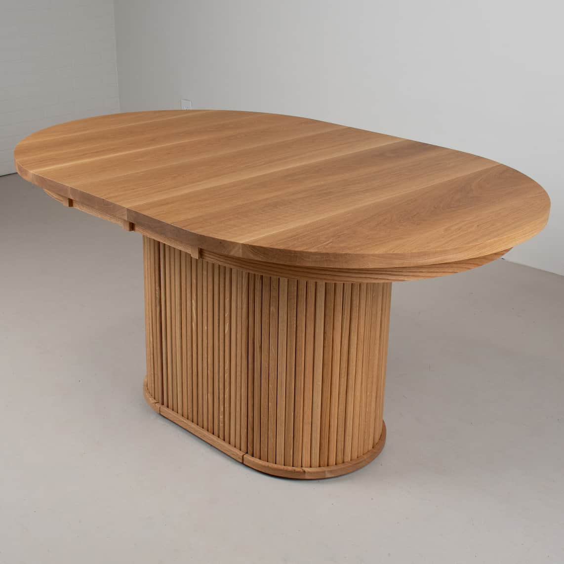 Yoho Oval Extendable Pedestal Table