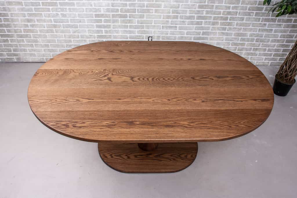 oval oak table in coconut