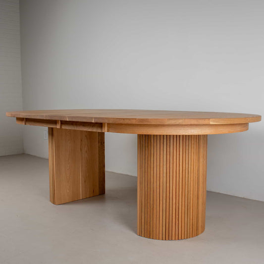 Round Oak Extendable Pedestal Table 48x48