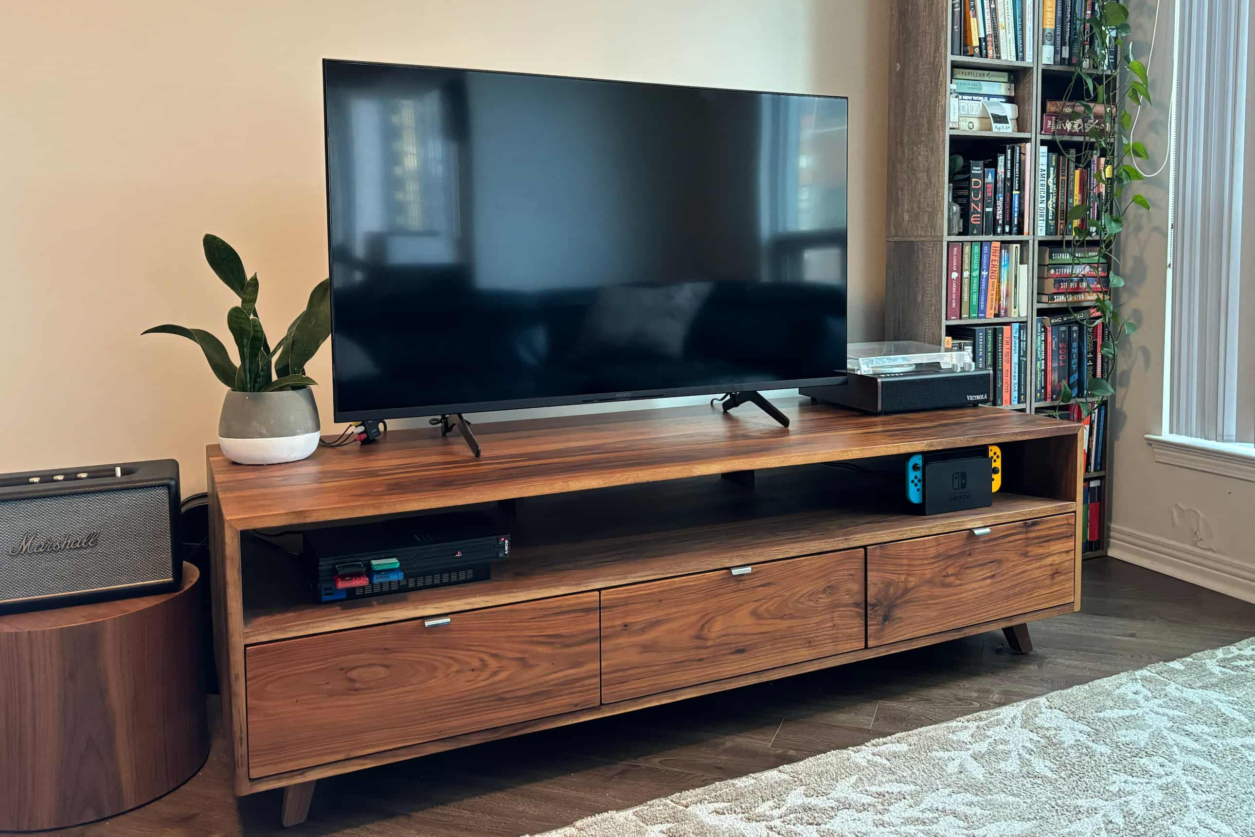 tv stand