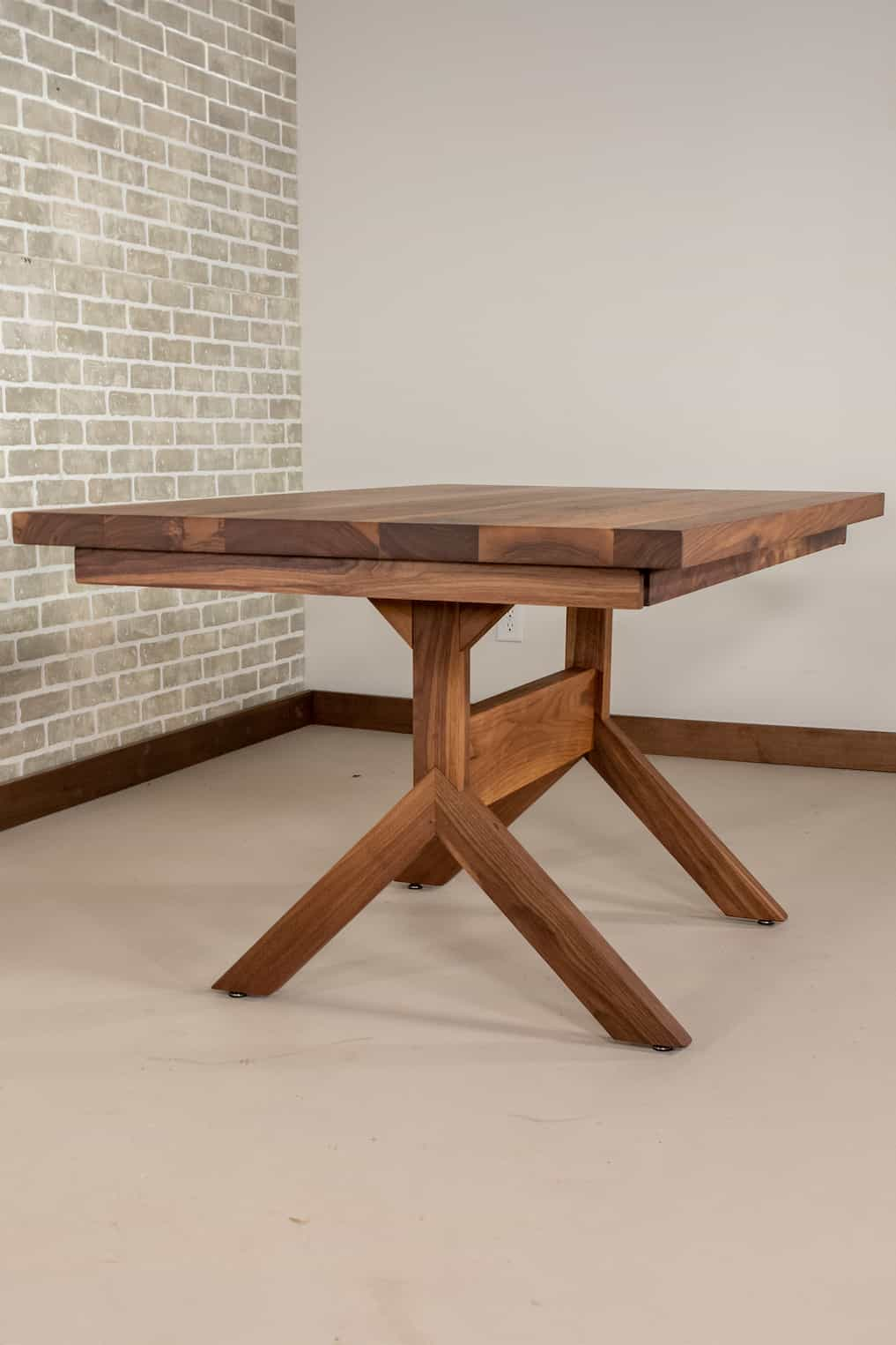 ash parsons table